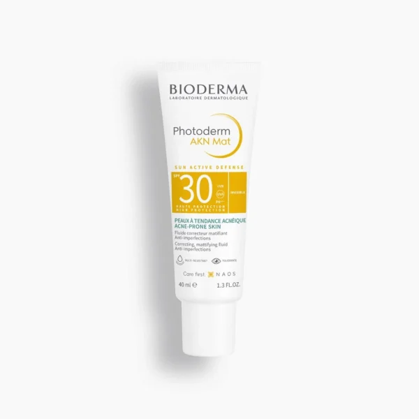 Bioderma Photoderm AKN Mat SPF30 слънцезащитен крем за лице, 40 мл